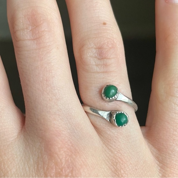 Green turquoise sterling silver ring - Picture 2 of 6